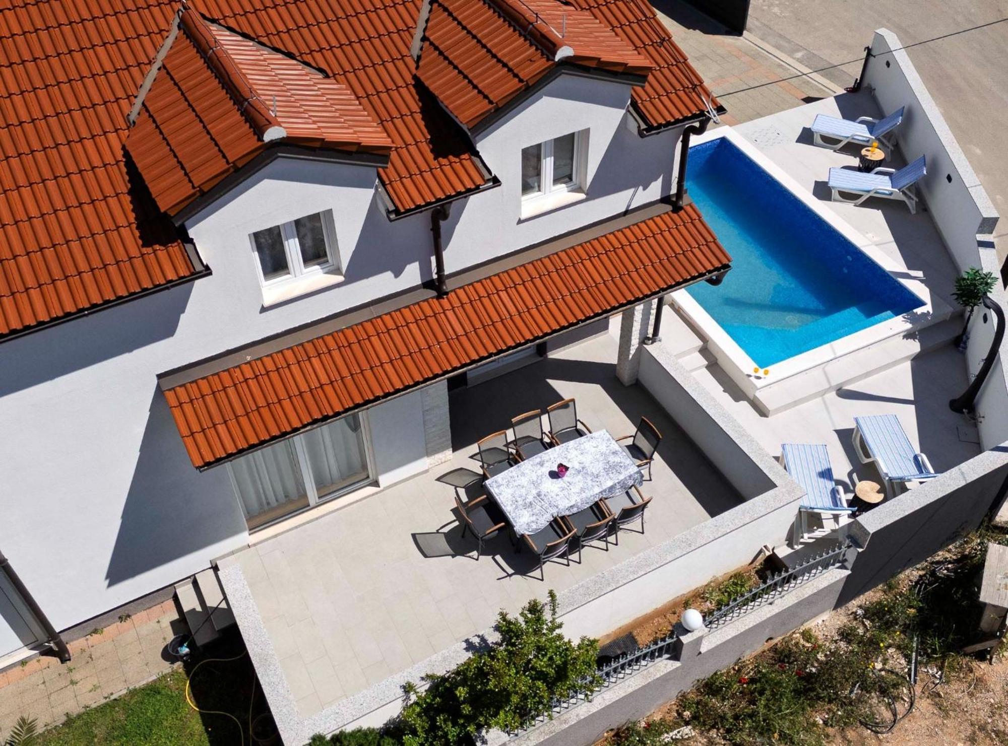 Holiday Home Sea Vodice Esterno foto
