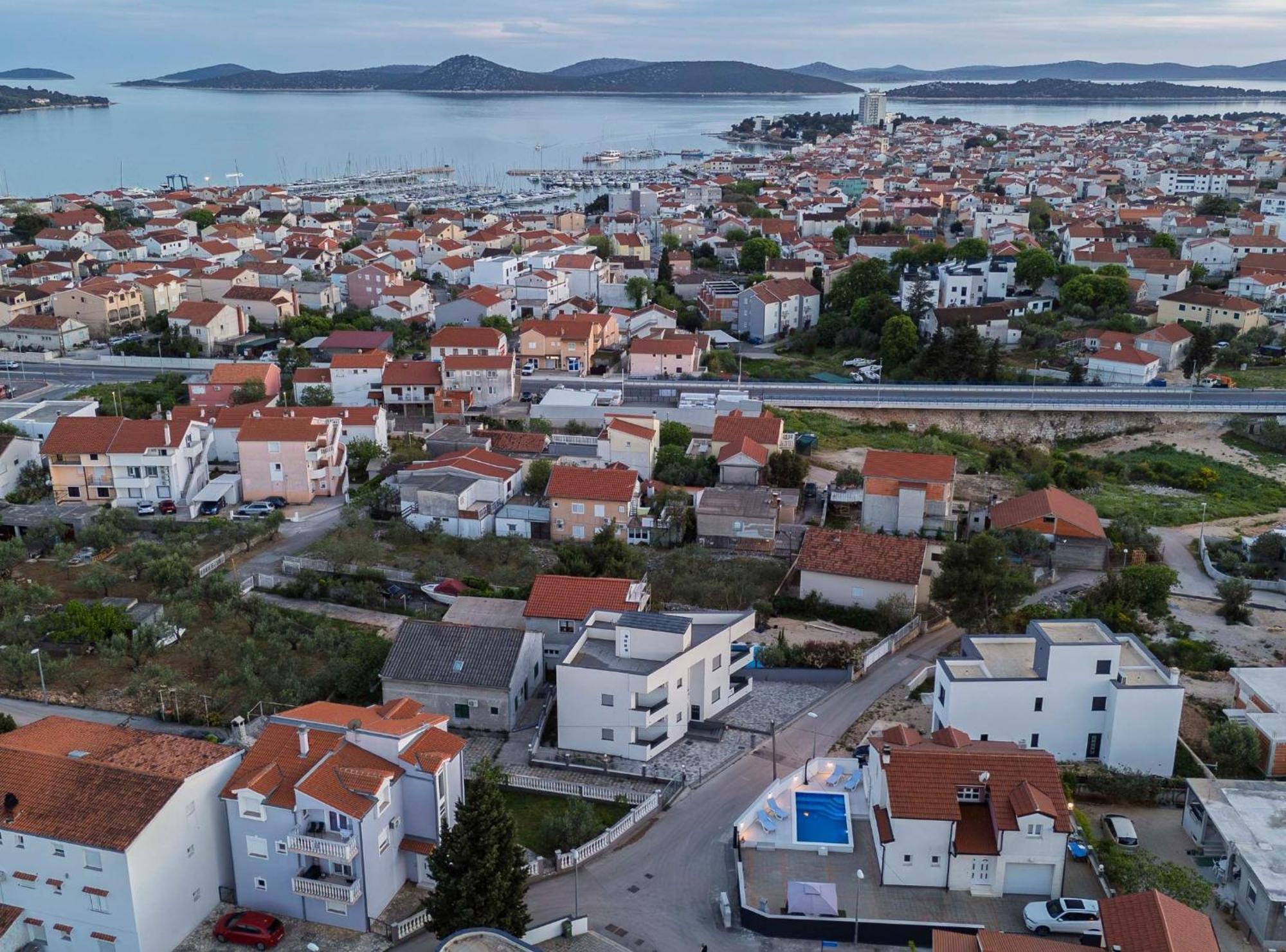 Holiday Home Sea Vodice Esterno foto