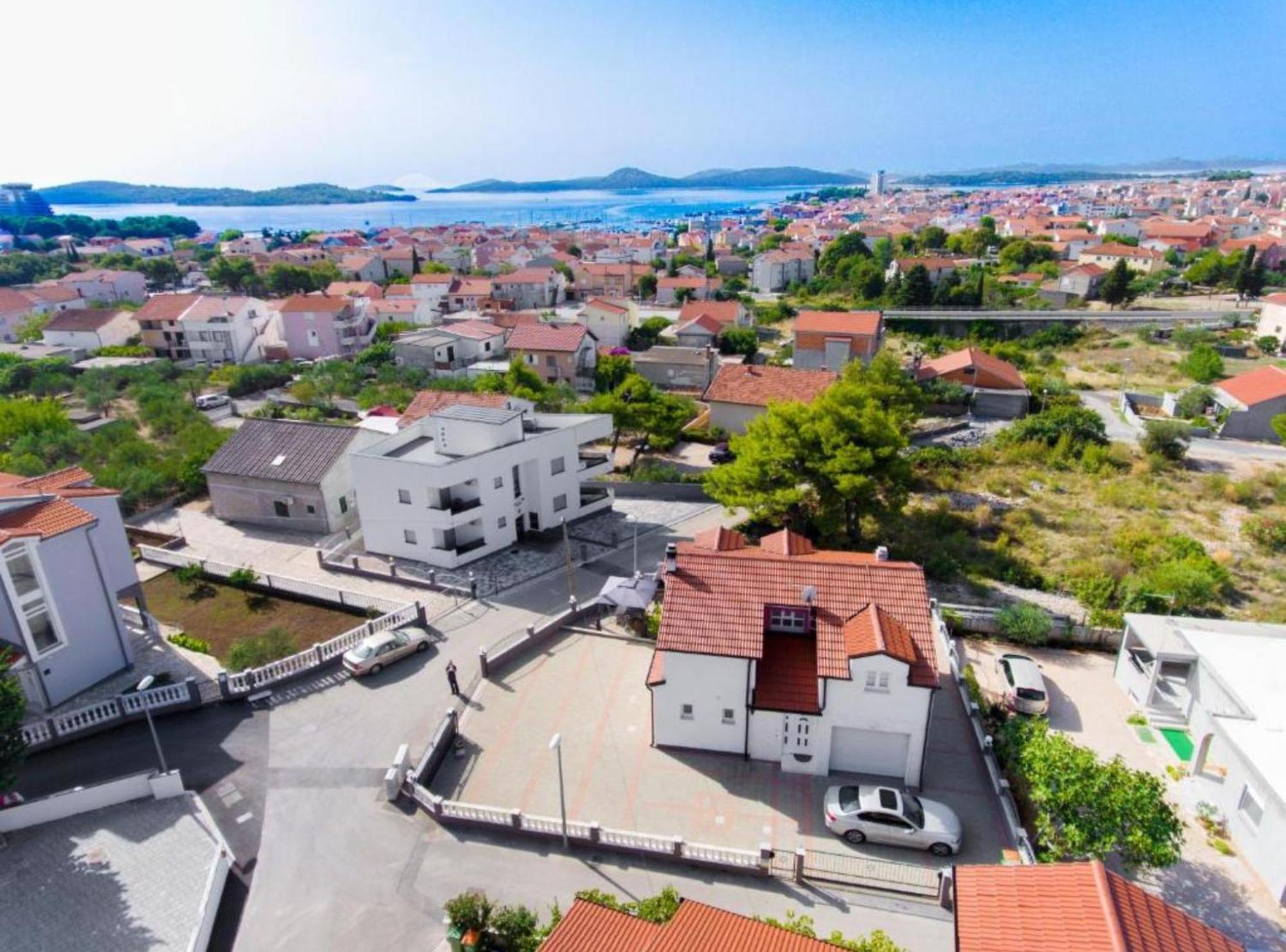 Holiday Home Sea Vodice Esterno foto