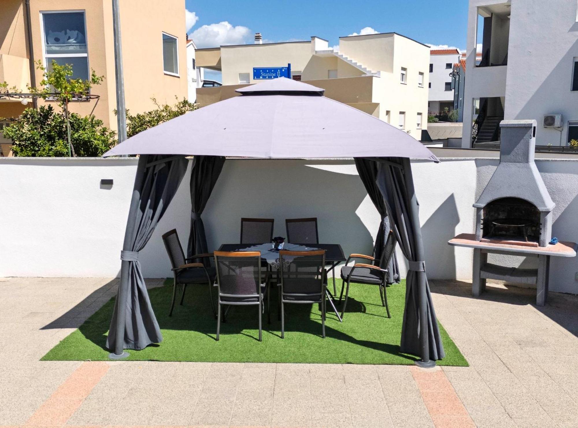 Holiday Home Sea Vodice Esterno foto